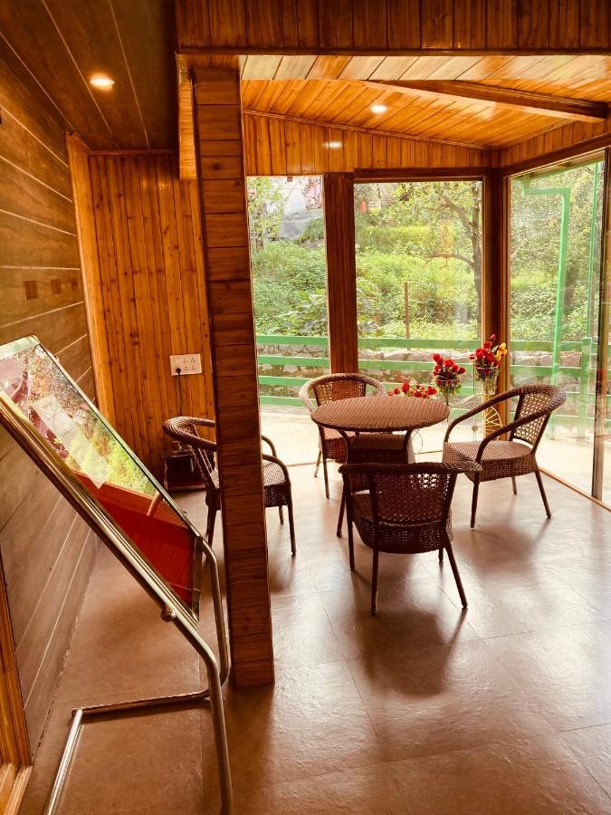 Vista Hill Resort- Centrally Heated & Air Cooled Resort, Manali Exterior foto