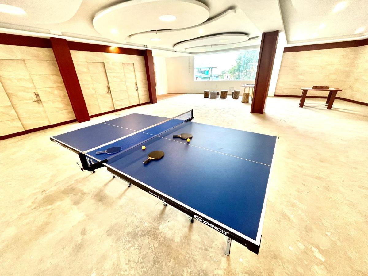 Vista Hill Resort- Centrally Heated & Air Cooled Resort, Manali Exterior foto